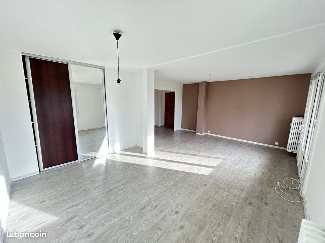 Appartement 4 pièces 72 m² · à Annecy · 72 m² · 326 000 €