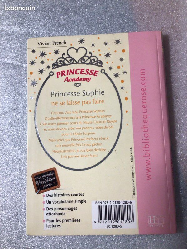 Princess Academy Princess Sophie ne se laisse pas faire de Vivian French (image 2)