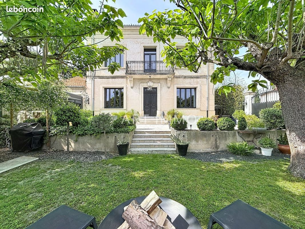 Maison 6 pièces 212 m² · à Cavaillon · 212 m² · 695 000 €