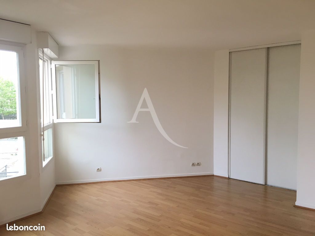 Appartement 2 pièces 38 m² · à Cergy · 38 m² · 812 €/mois
