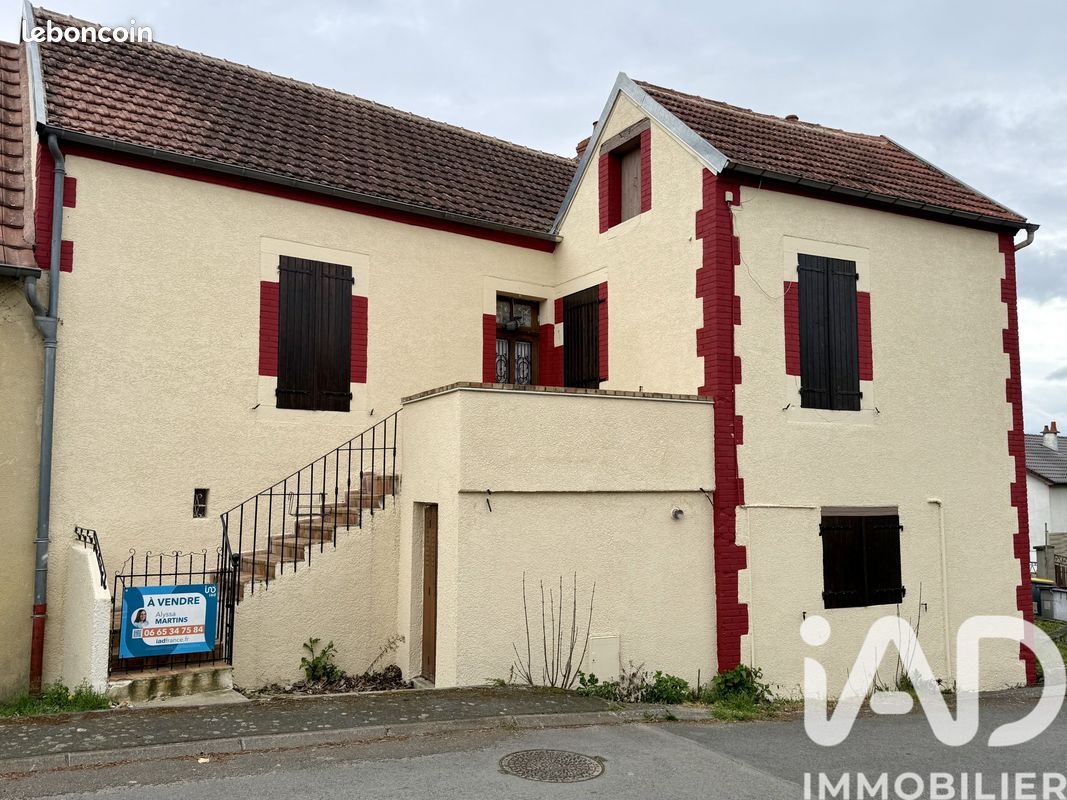 Maison 3 pièces 83 m² · à Saint-Victor · 83 m² · 49 500 €