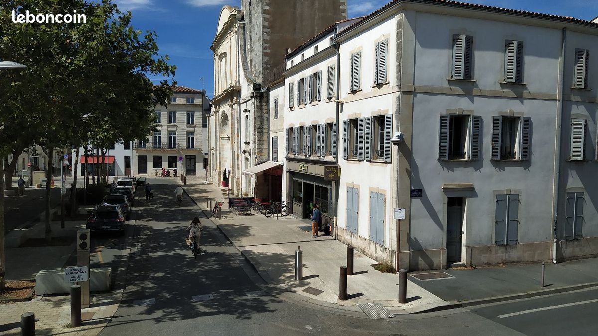 Studio 30m2, Vieux Port de La Rochelle, 2 adultes + 1 enfant (image 7)