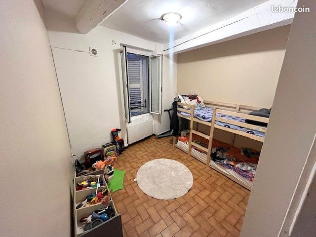 Appartement 2 pièces 31 m² · à Toulon · 31 m² · 75 000 €