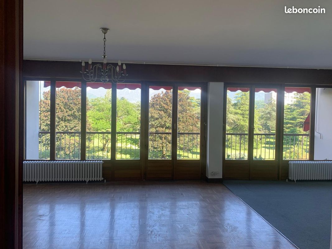 Appartement 4 pièces 94 m² · à Échirolles · 94 m² · 1 050 €/mois
