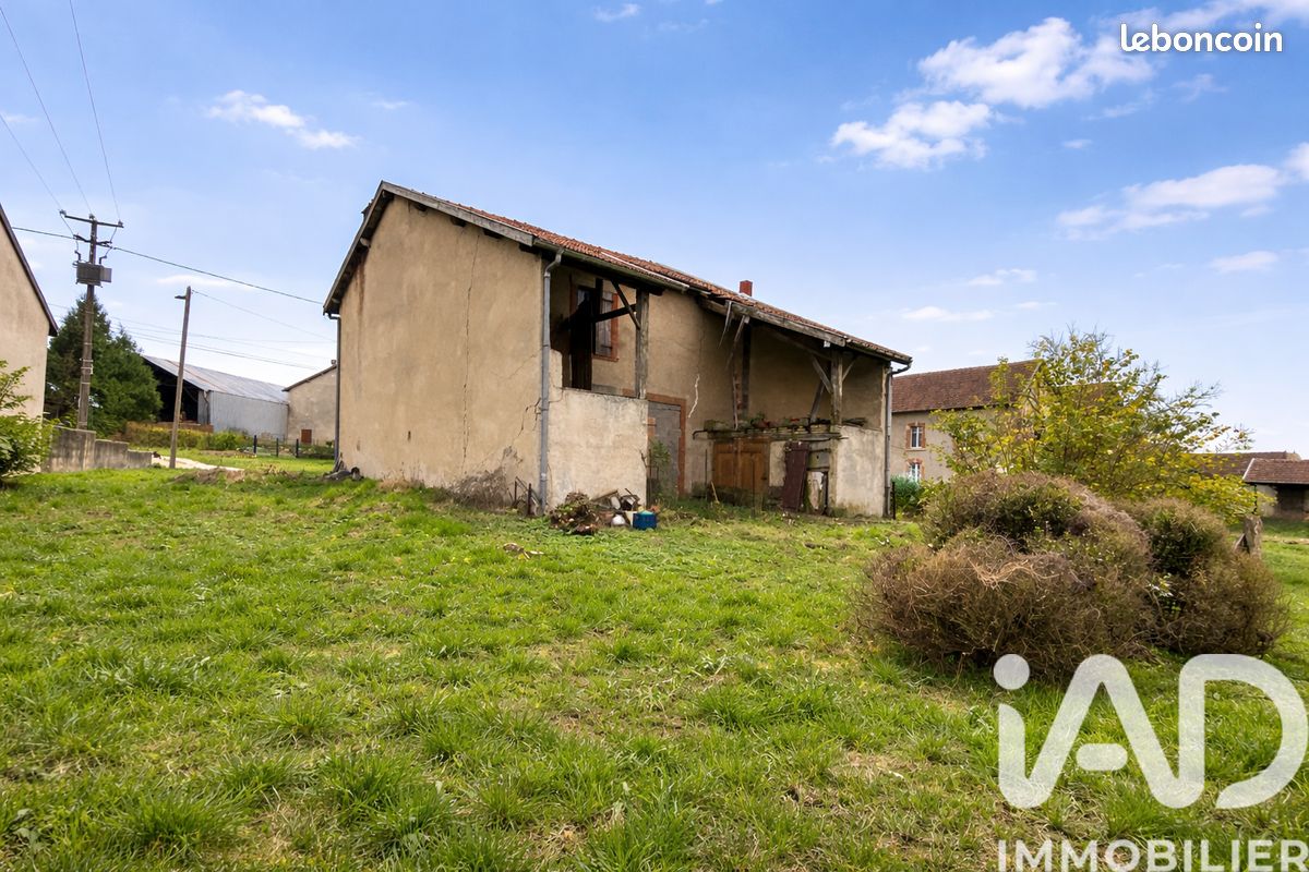 Maison 4 pièces 74 m² · à Épinonville · 74 m² · 45 000 €