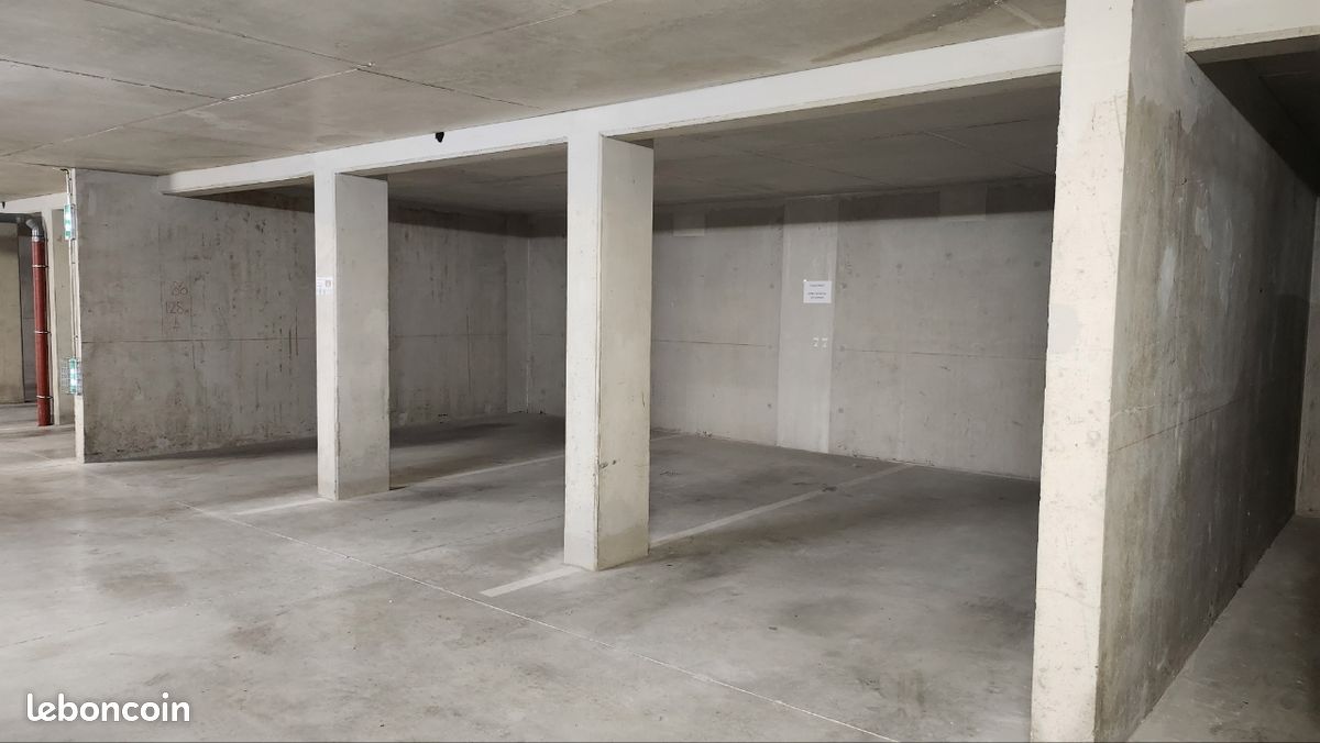 Place de parking Aix-en-Provence - Locations