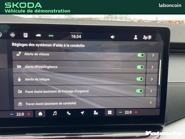 Skoda Octavia COMBI CLEVER 1.5 TSI 116 DSG7 HYBRID (image 12)
