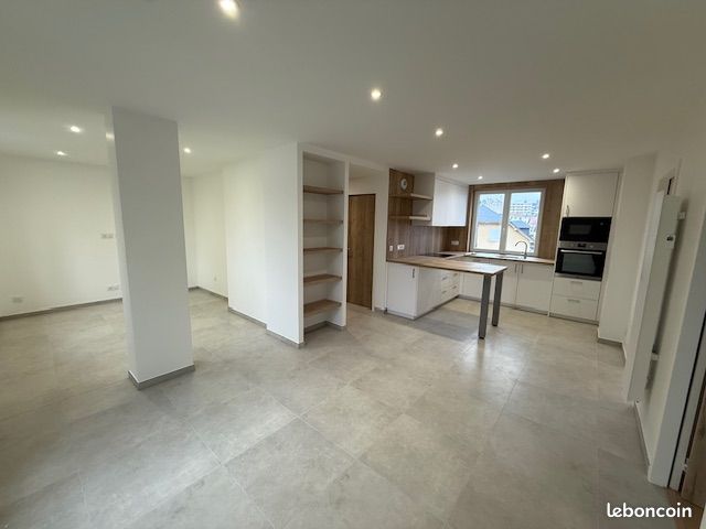 Appartement 3 pièces 63 m² · à Chambéry · 63 m² · 980 €/mois