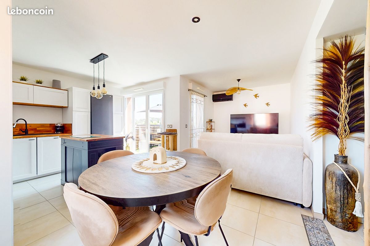 Appartement 3 pièces 61 m² · à Sanary-sur-Mer · 61 m² · 389 000 €