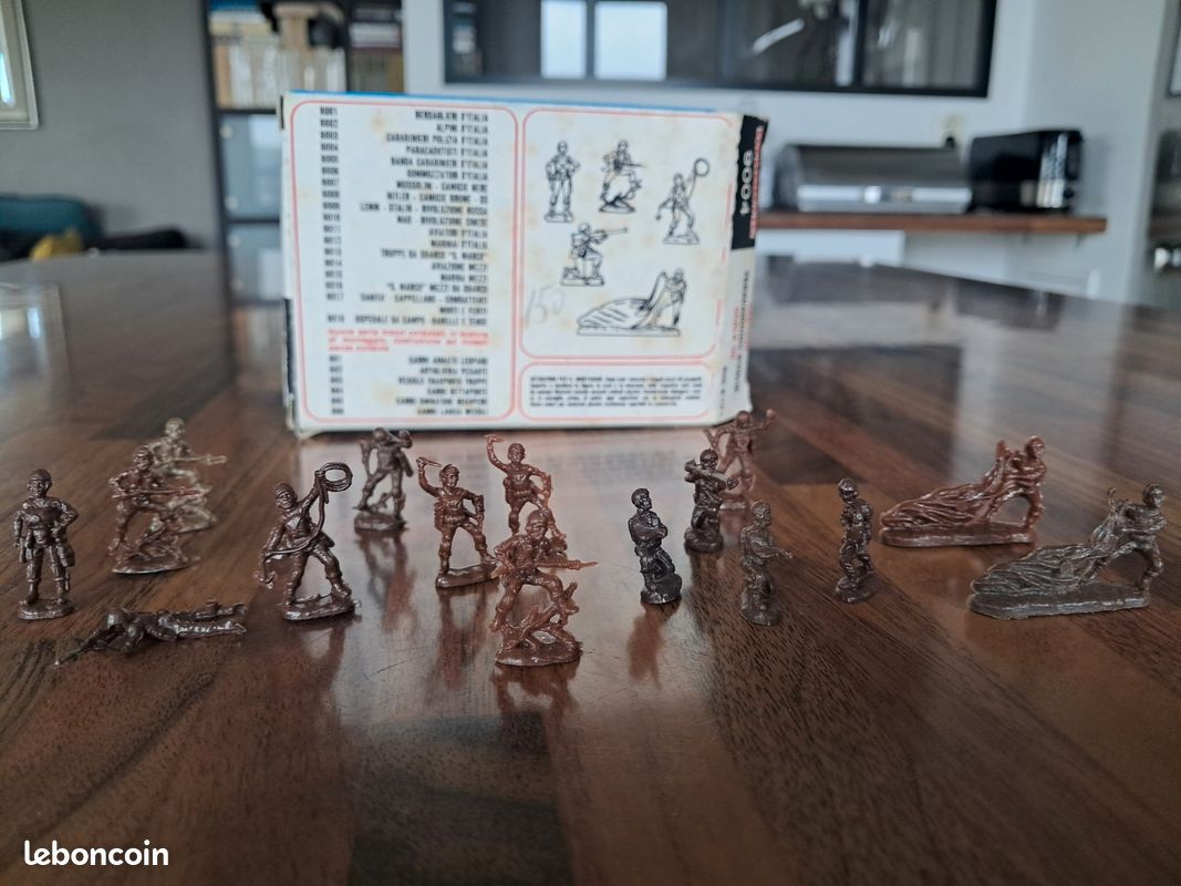 Atlantic figurines 1 / 72 : Parachutistes (image 5)