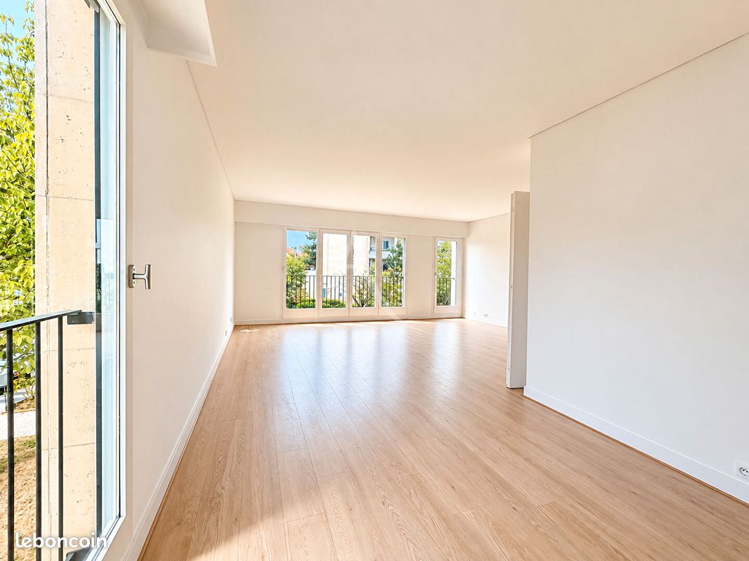 Appartement 6 pièces 131 m² · à Chatou · 131 m² · 2 989 €/mois