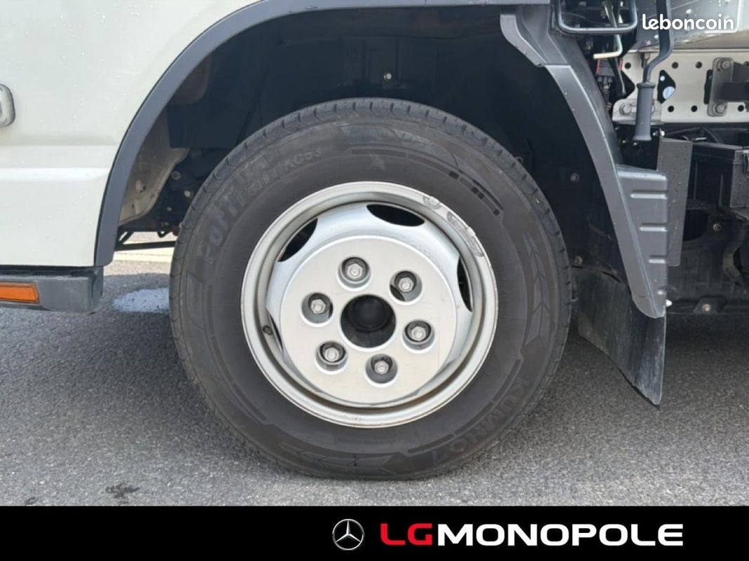 Fuso Canter CCb 3S13 Empattement 28 (image 17)