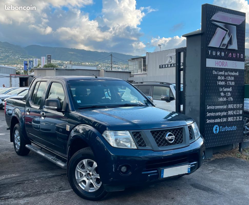 Nissan navara double cabine 2.5 dci 144 cv 4x4 "120 360 km" (image 1)