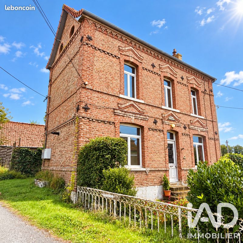 Maison 7 pièces 209 m² · à Boubers-sur-Canche · 209 m² · 145 000 €