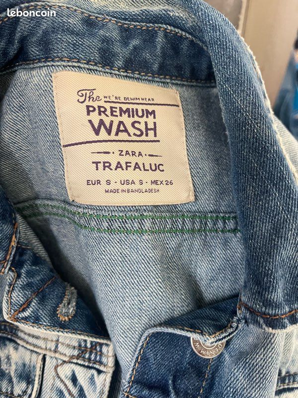 Veste jean Zara taille S Vêtements
