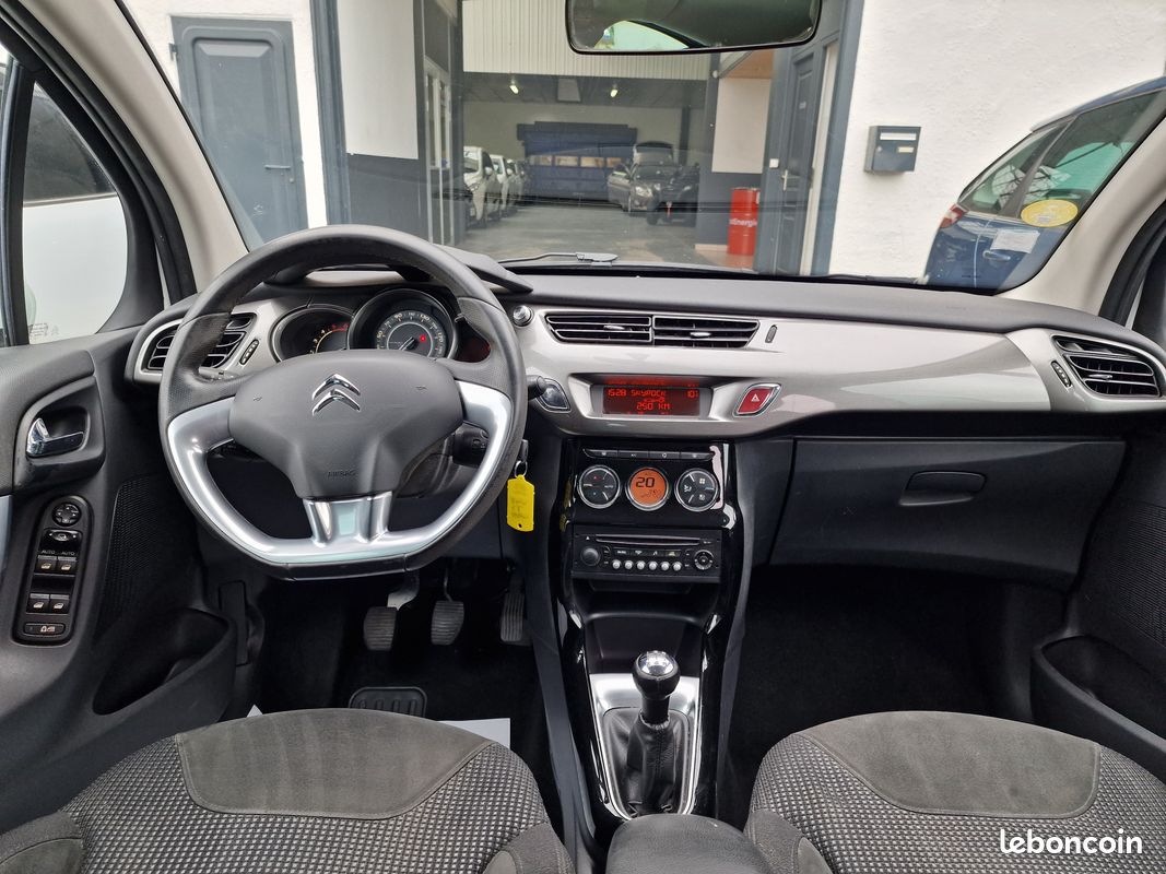 Citroen c3 ii 1.6 e-hdi 92 airdream exclusive (image 3)