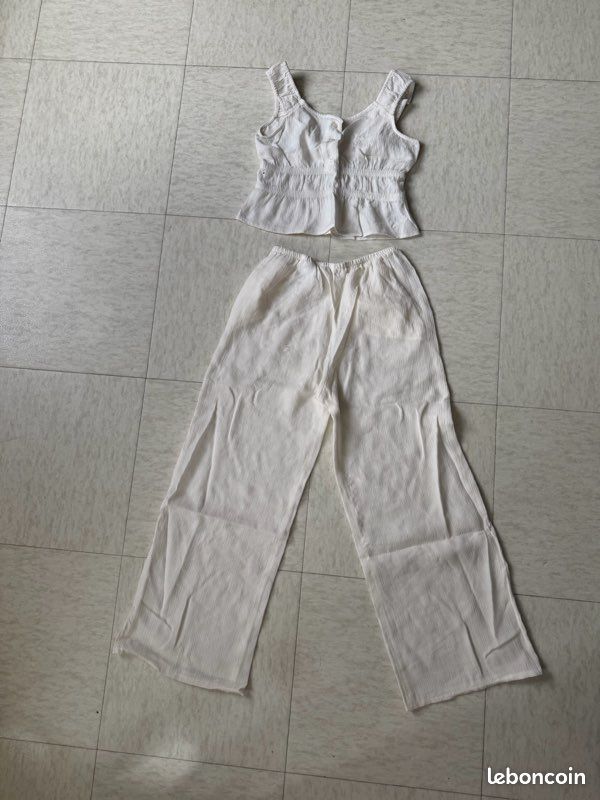 Lot de vêtements filles 10/12ans (image 12)