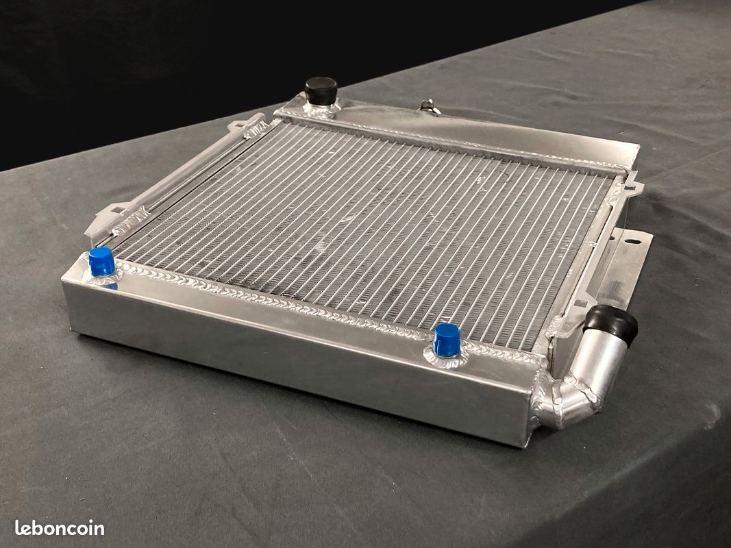 Radiateur Aluminium 2 Rangées + Carénage Ventilateur Pour Nissan 350Z 3.5 V6 2003-2006 (VQ35DE) - Refroidissement Amélioré