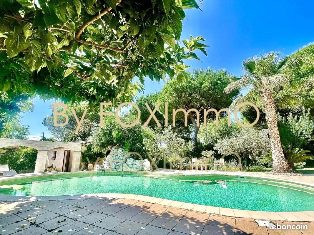 Maison 6 pièces 210 m² · à Biot · 210 m² · 1 490 000 €