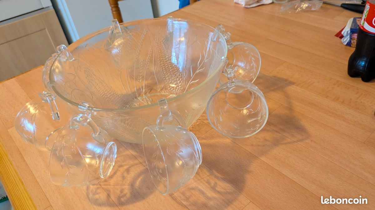 Service à Salade De Fruits / Sangria En Verre Liseret Doré (occasion)