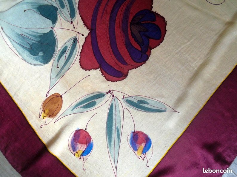 Joli foulard vintage peinture sur soie blanc motif fleuri (image 3)