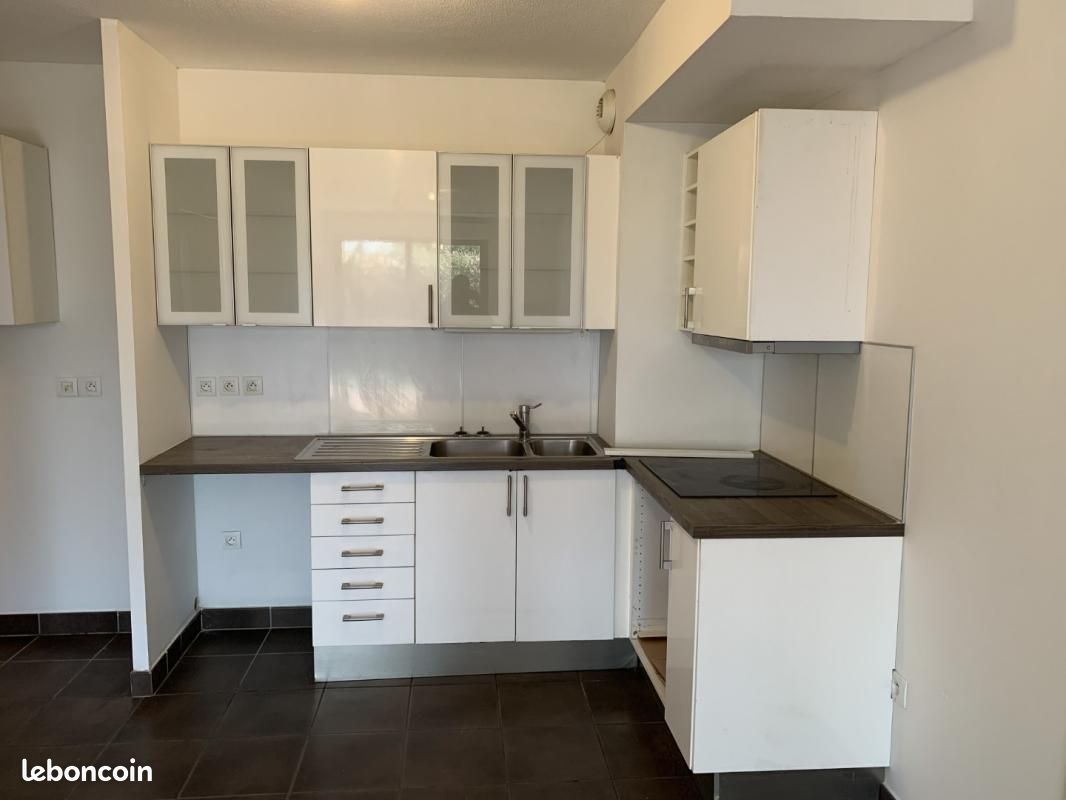 Appartement 3 pièces 63 m² · à Bordeaux · 63 m² · 1 050 €/mois