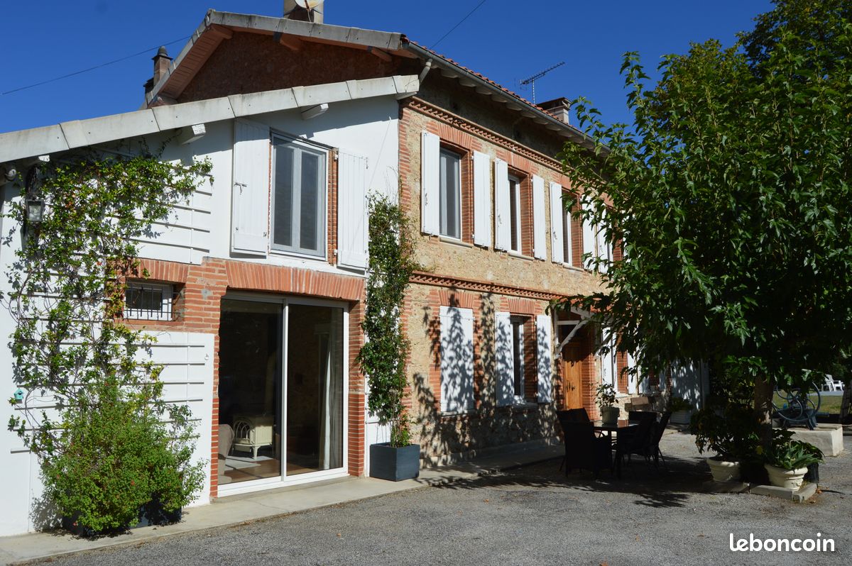 Maison 7 pièces 215 m² · à Lavaur · 215 m² · 425 000 €
