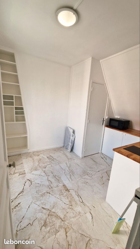 Appartement 1 pièce 14 m² · à Levallois-Perret · 14 m² · 149 000 €
