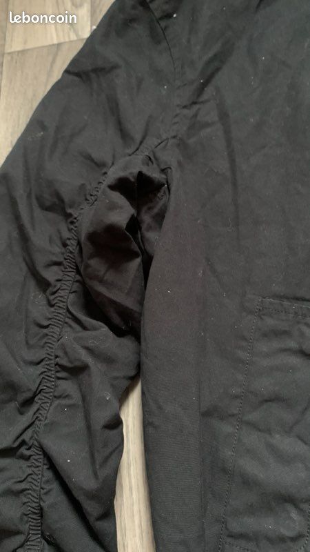Veste Courte Noire H&M Divided - Taille 34 - Style Blazer - Occasion Très Bon état