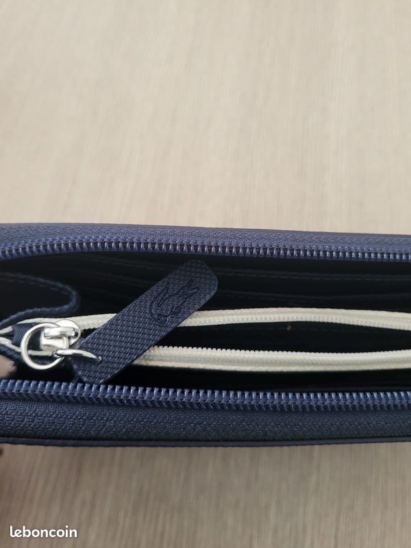 Porte feuille Lacoste (image 4)