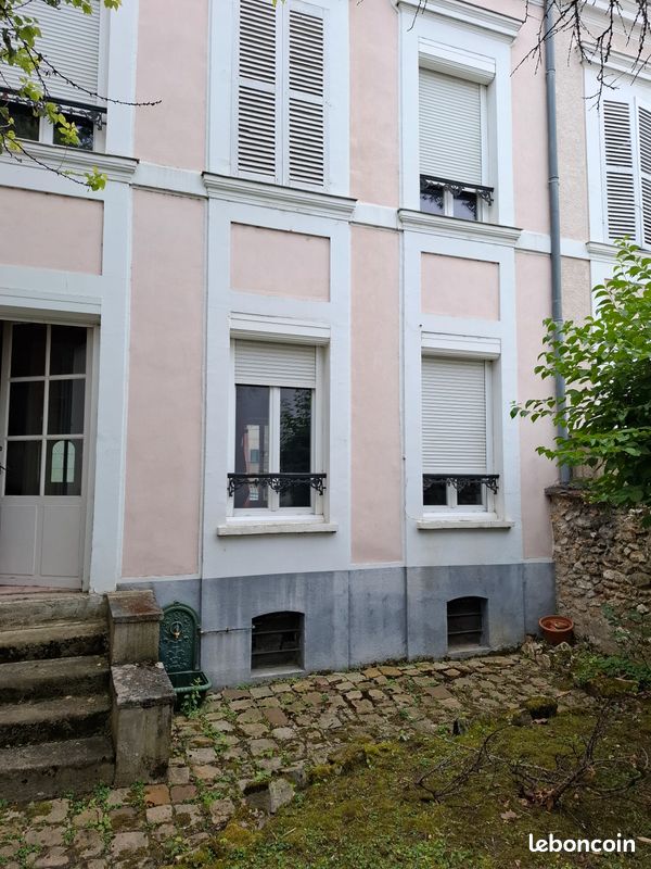 Maison 5 pièces 97 m² · à Melun · 97 m² · 238 000 €