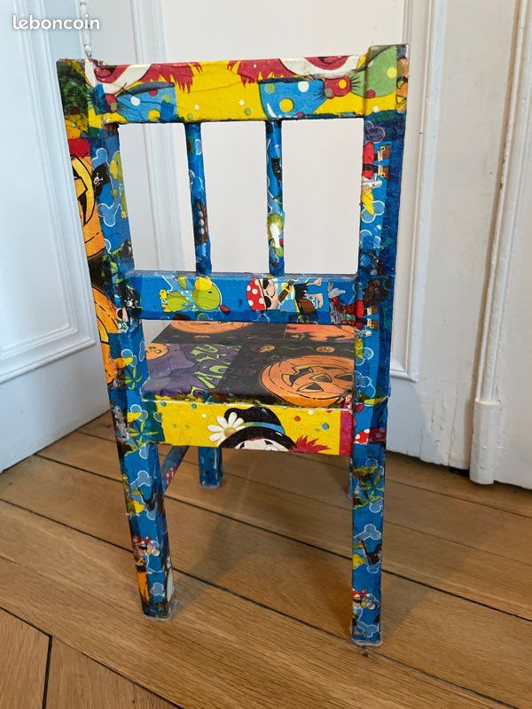 Chaise IKEA décorée Halloween (image 5)