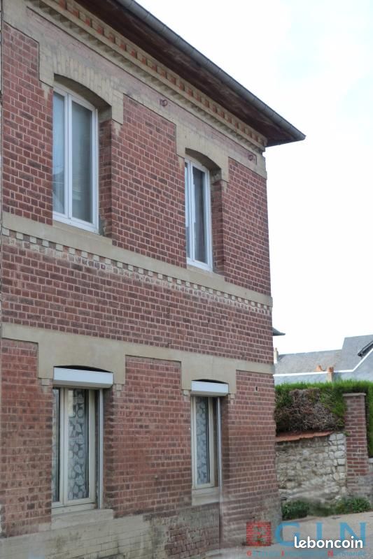 Maison 5 pièces 97 m² · à Saint-Martin-de-Boscherville · 97 m² · 179 000 €