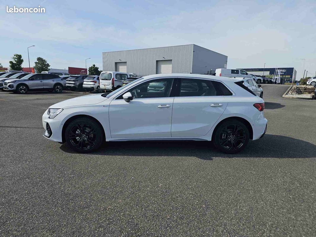 Audi A3 SPORTBACK 2.0 TDI 150CH S LINE S TRONIC 7 (image 2)