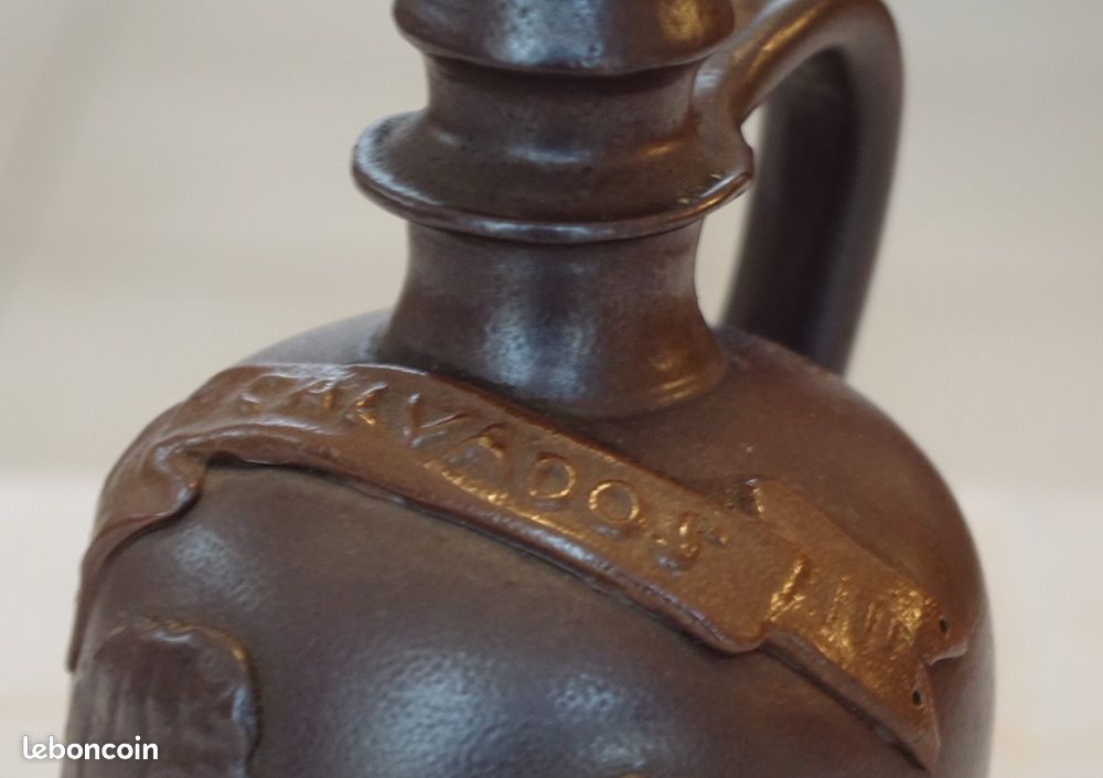 Pichet Calvados (image 2)