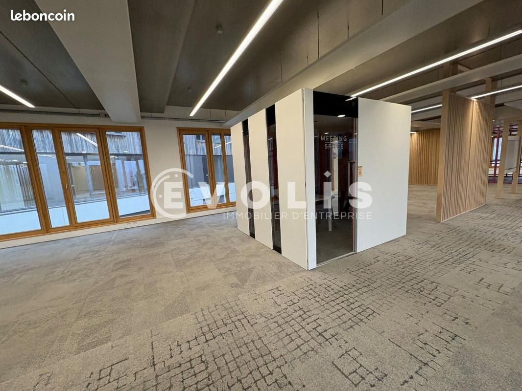 Bureaux 446 m² (image 16)