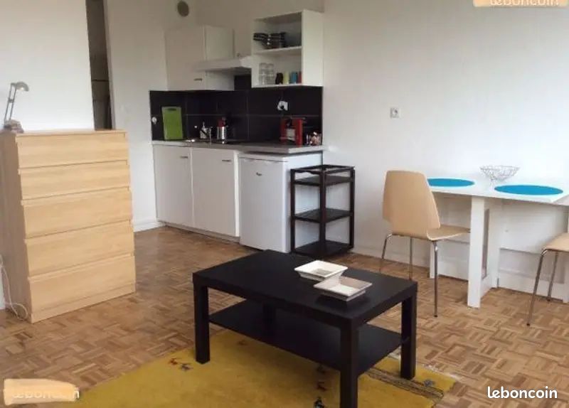Appartement 11 pièces 24 m² · à Lyon · 24 m² · 630 €/mois