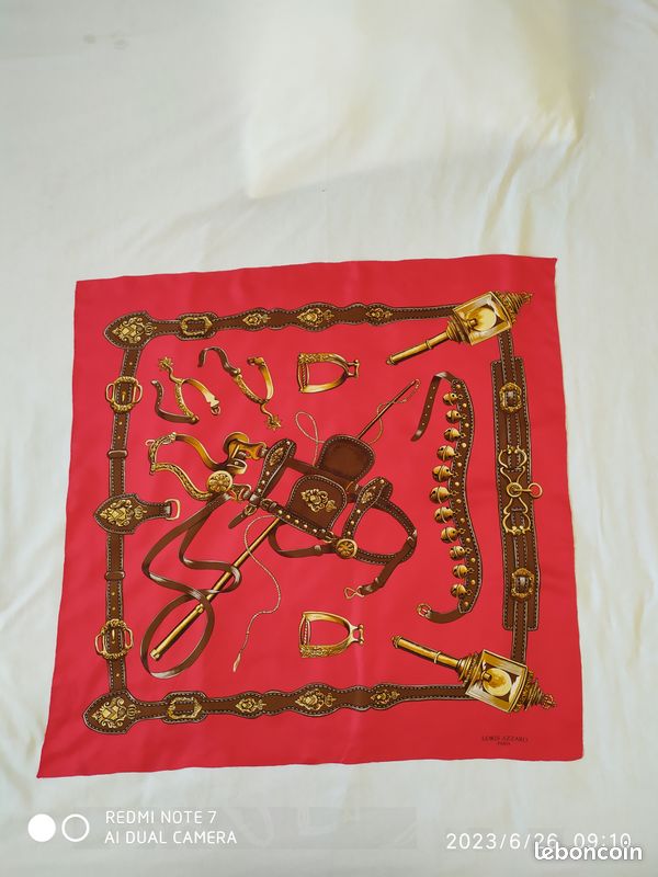 Foulard LORIS AZZARO (image 1)