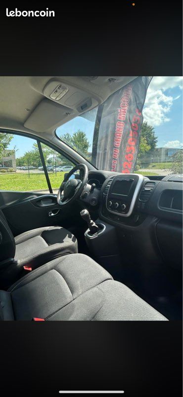 Renault trafic 2.0 120cv grand confort 13.325HT GARANTIE 12MOIS (image 3)