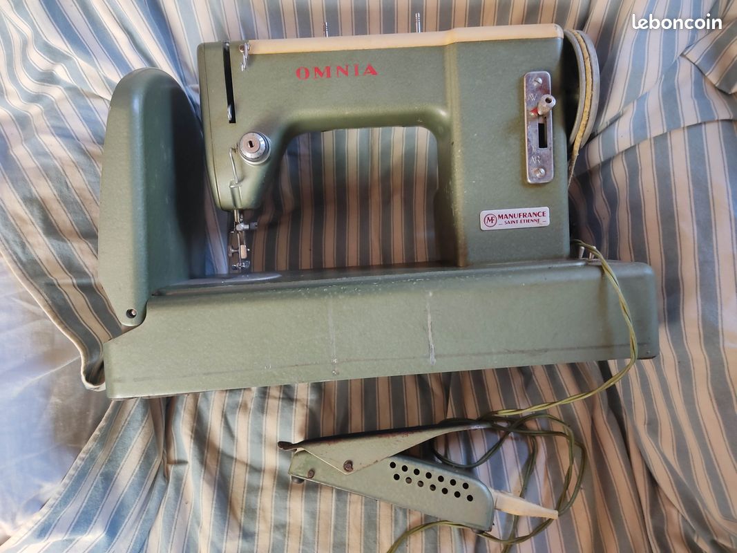 Ancienne machine à coudre Omnia (image 8)