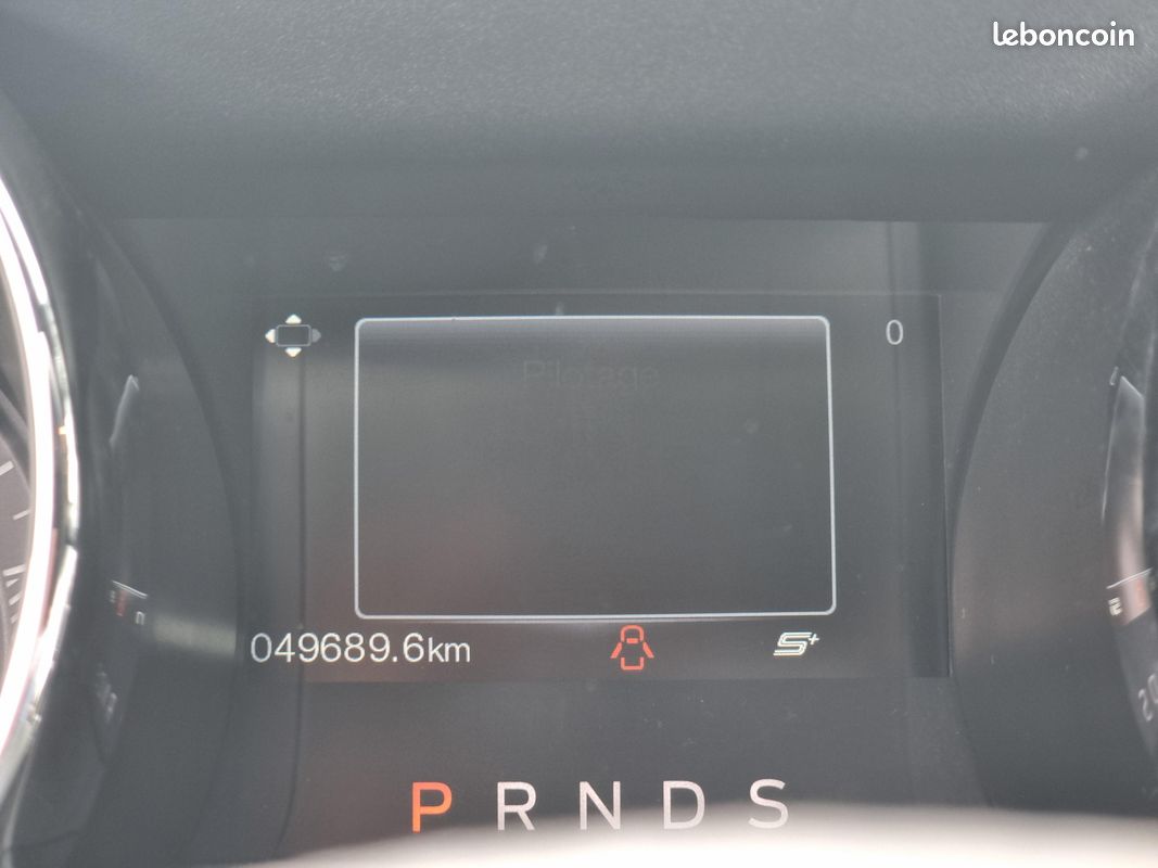 FORD Mustang Fastback V8 5.0 421 GT A (image 30)
