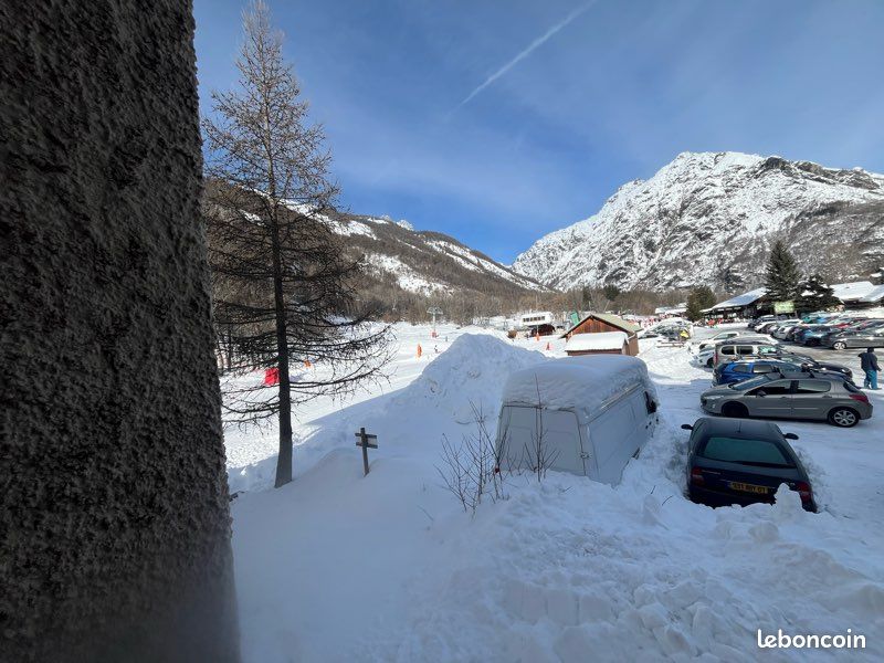 Appart. 4 pers- station village familiale du Briançonnais Pelvoux-Vallouise(05)– Pied des pistes & Balcons plein sur vue montagne (image 19)
