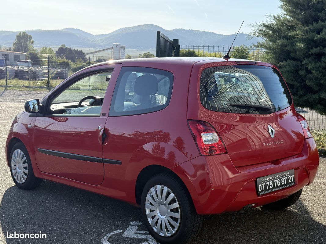 Renault Twingo II (C44) 1.2 60ch Access (image 3)