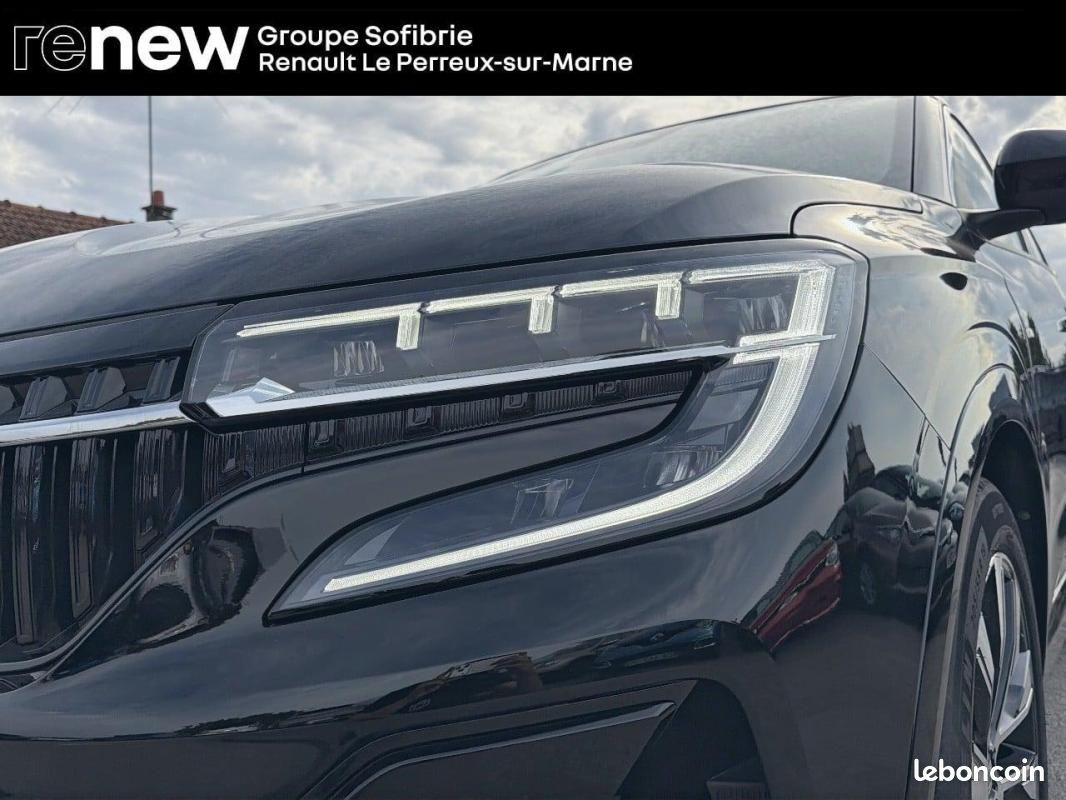 Renault Espace VI full hybrid E-Tech 200 ch 7pl Techno (image 15)