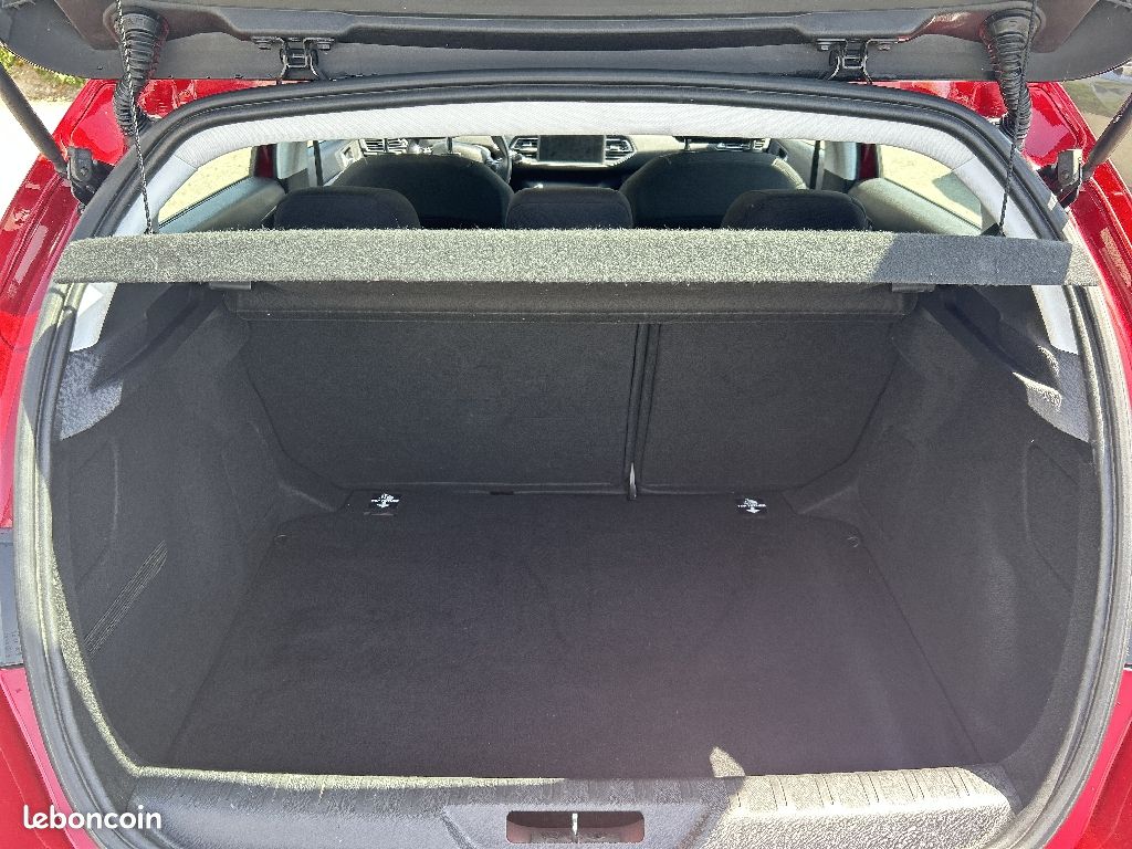 Peugeot 308 BlueHDi 100ch SetS BVM6 Allure (image 9)