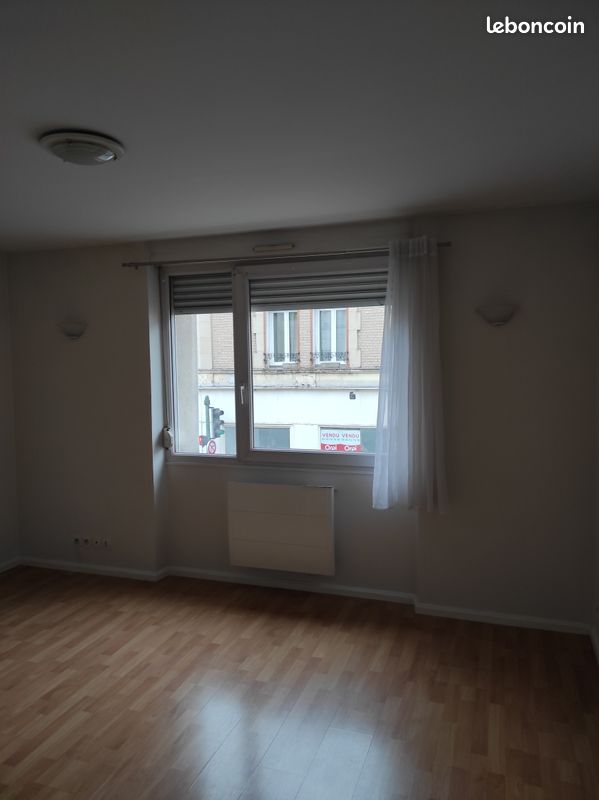 Appartement 1 pièce 20 m² · à Reims · 19,5 m² · 370 €