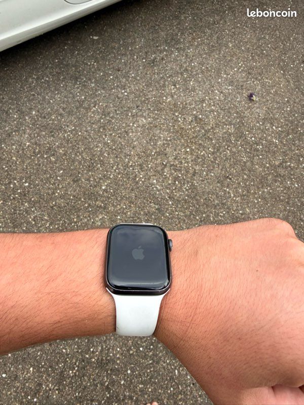Apple Watch série 5 GPS / Cellular (image 3)