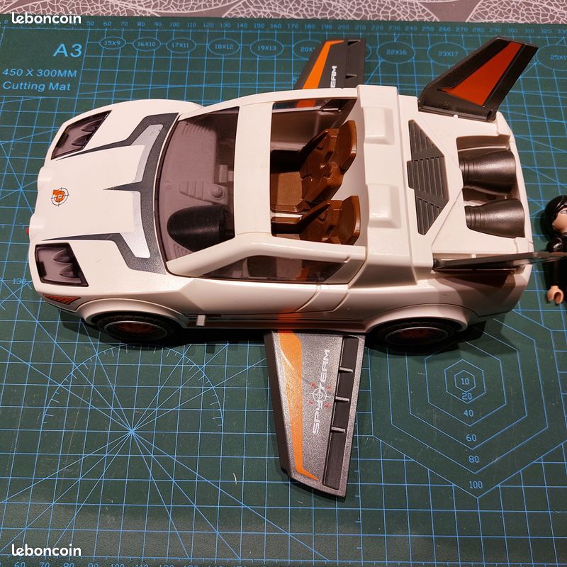 Playmobil - 4876 - Voiture des Agents Secrets (image 3)