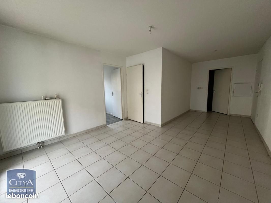 Appartement 3 pièces 68 m² · à Grand-Charmont · 68 m² · 636 €/mois