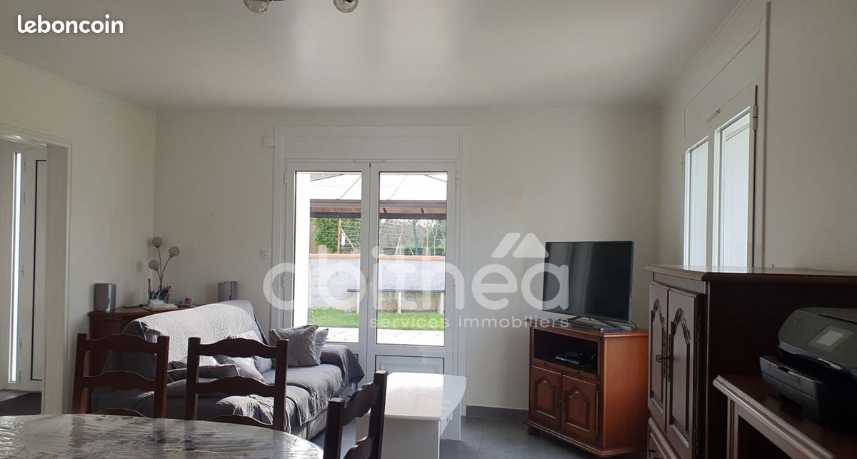 Maison 5 pièces 112 m² - Terres-de-Haute-Charente 16270 (image principale 4)